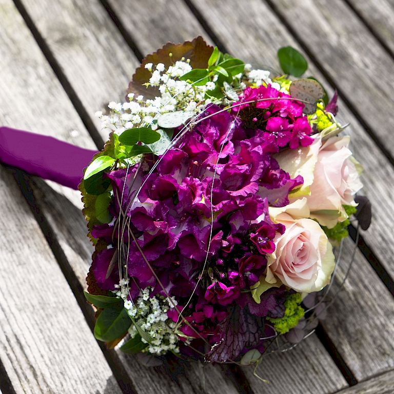 Üppige Blüte im Blumenstrauß – Happydendron® Pushy Purple